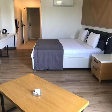 Otel Kıvanç Yalıkavak