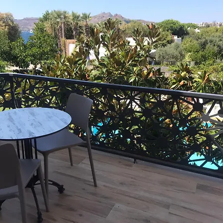 Kıvanç Hotel 3*